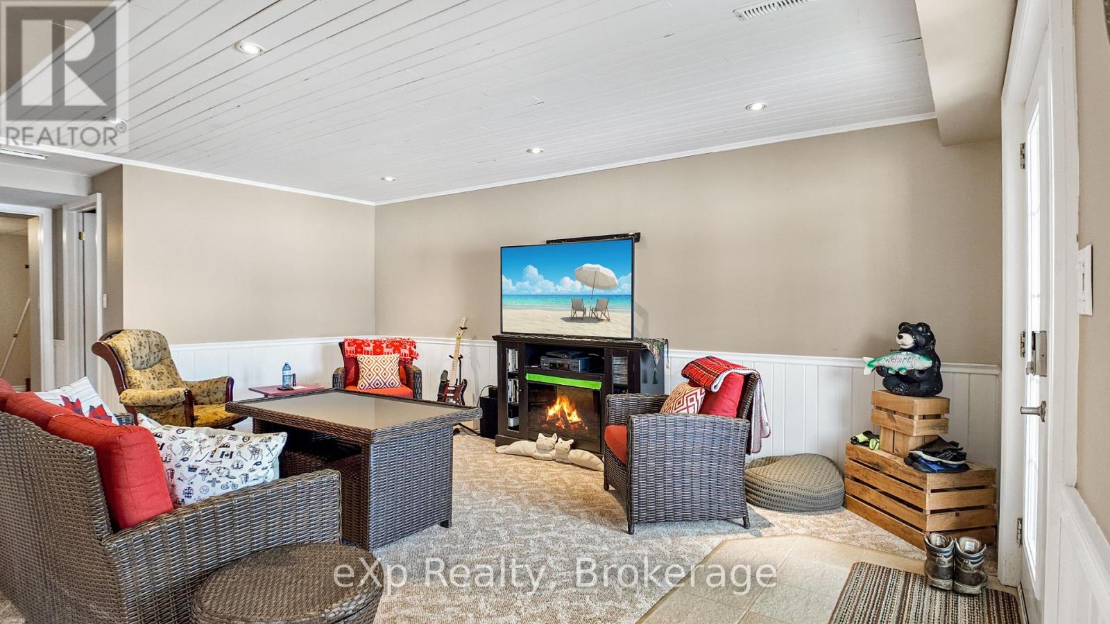 487 LAKE ROSALIND RD 4 - 27