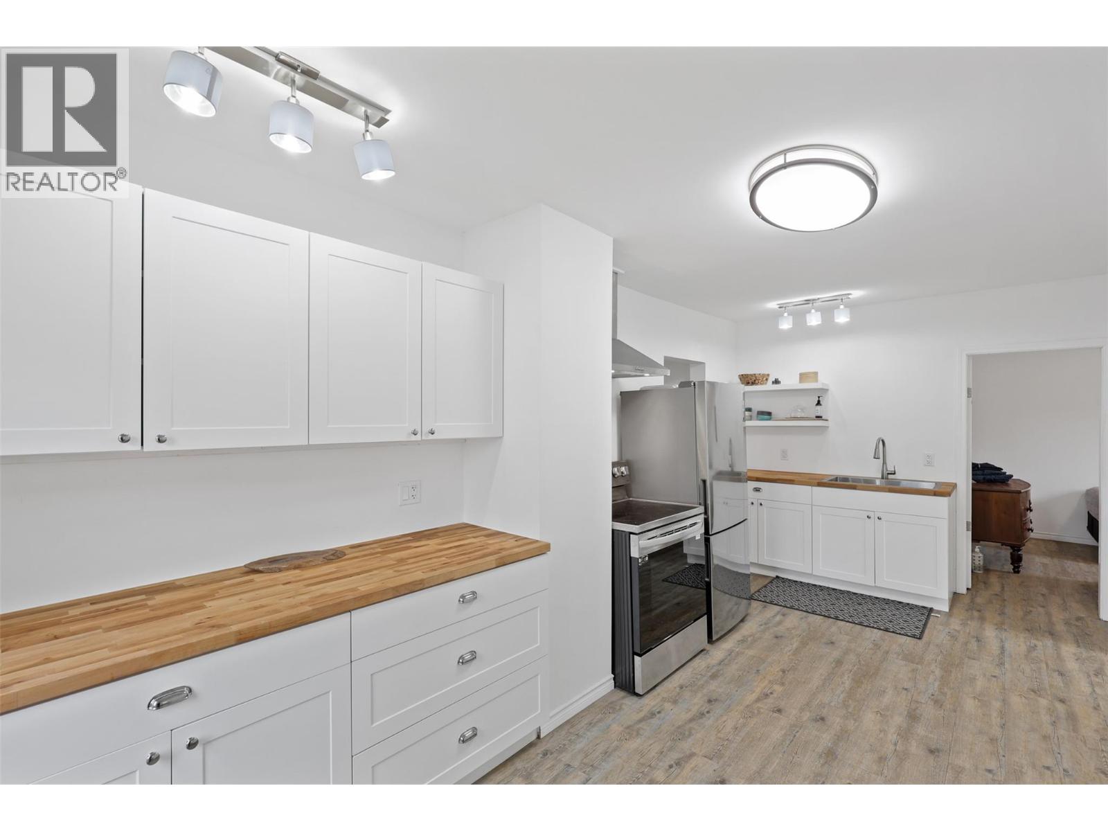 124 FRASER STREET - 8