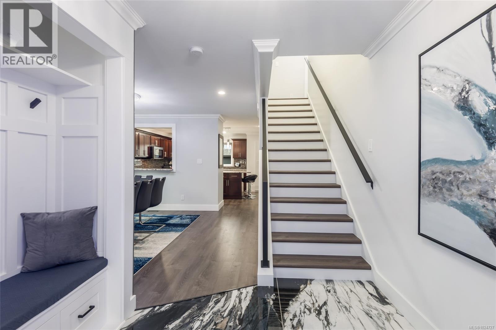 5576 SWALLOW DR - 15