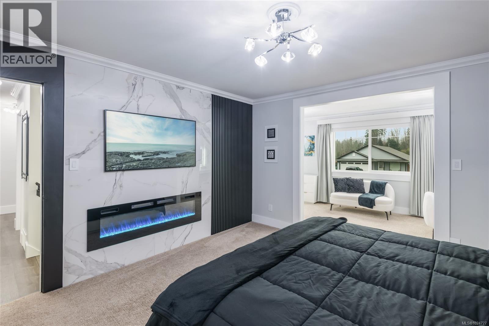 5576 SWALLOW DR - 17