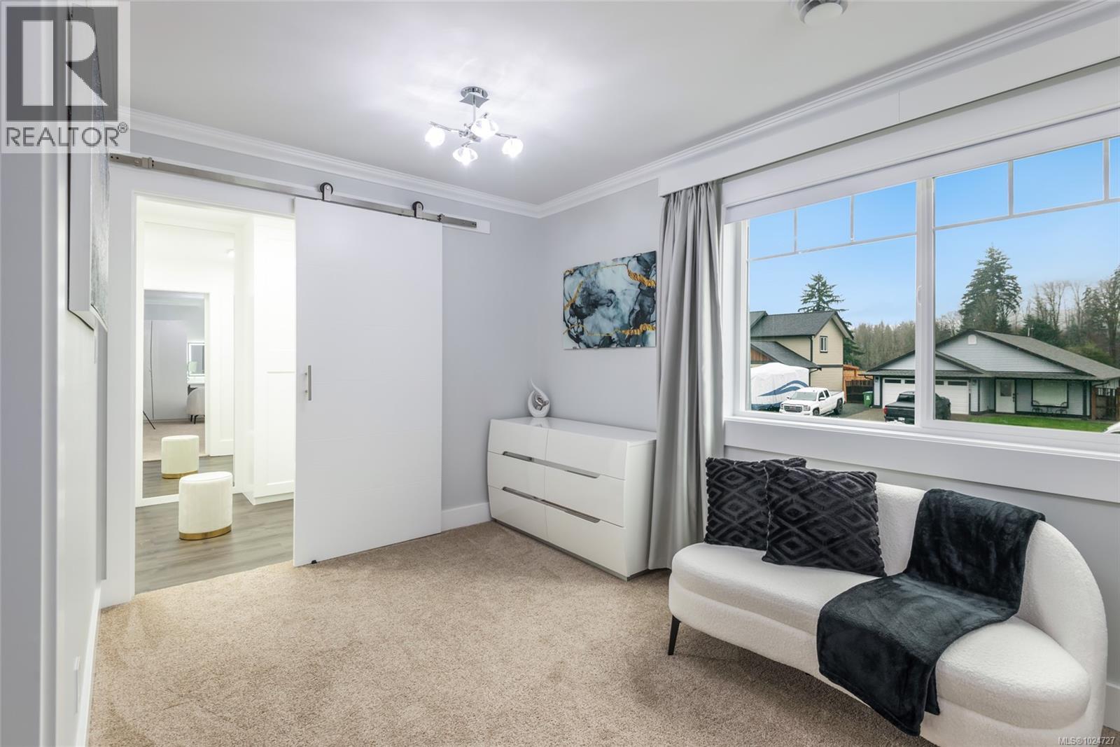 5576 SWALLOW DR - 19