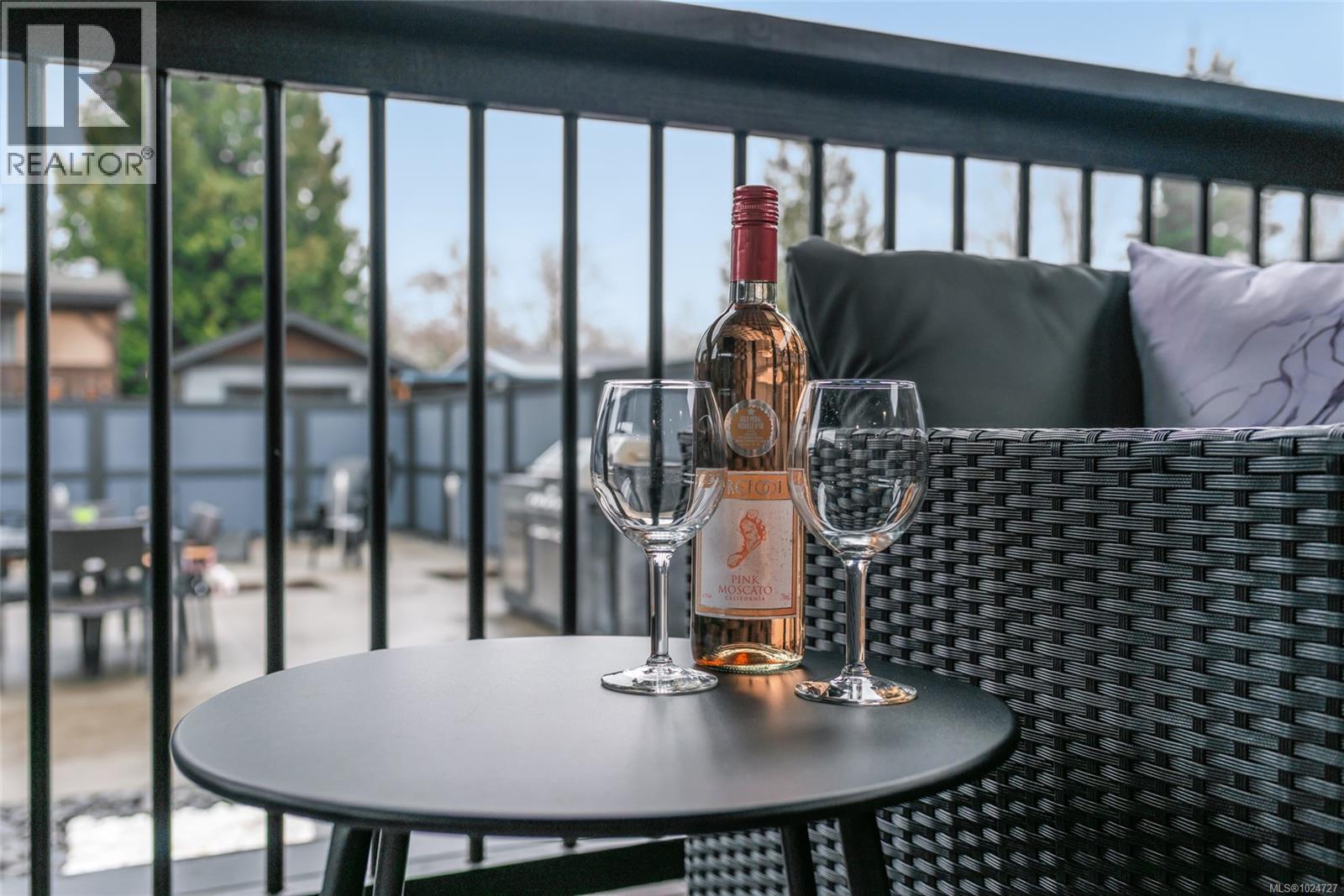 5576 SWALLOW DR - 34