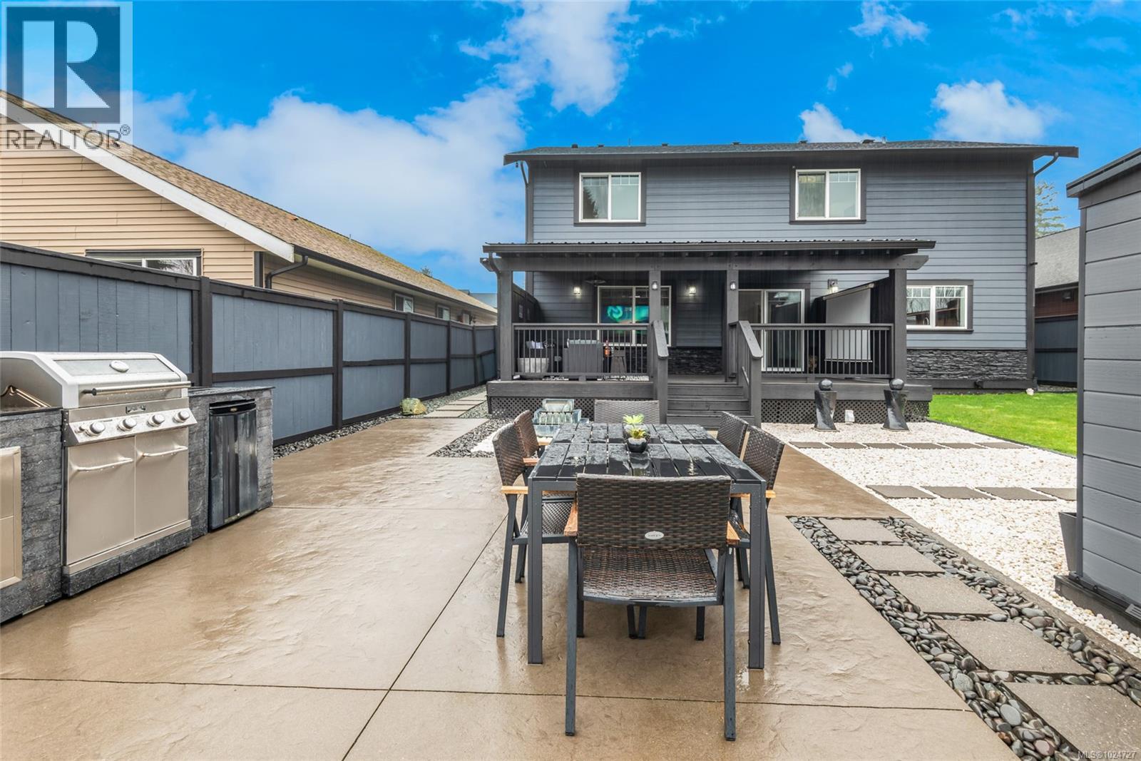 5576 SWALLOW DR - 40