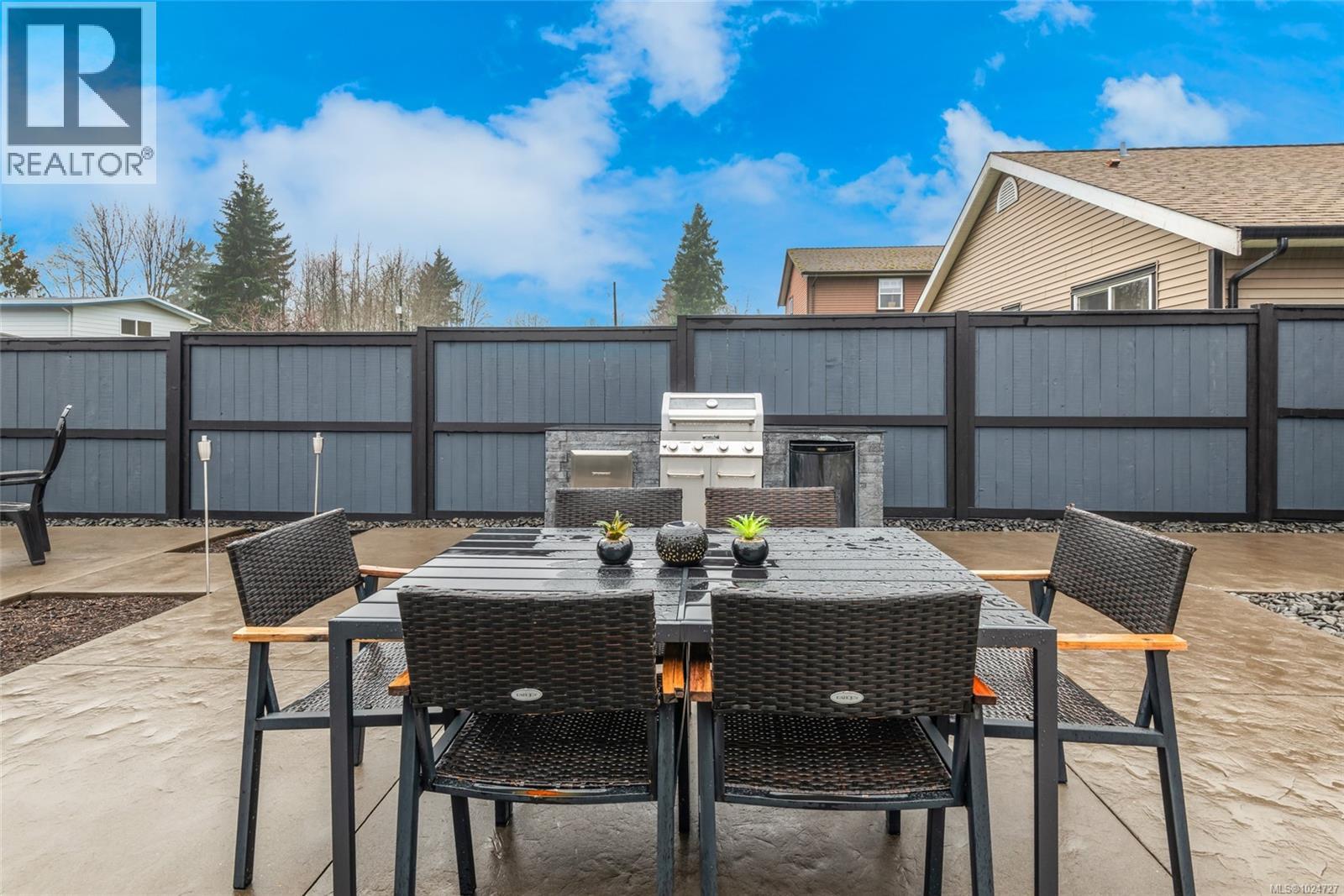 5576 SWALLOW DR - 41