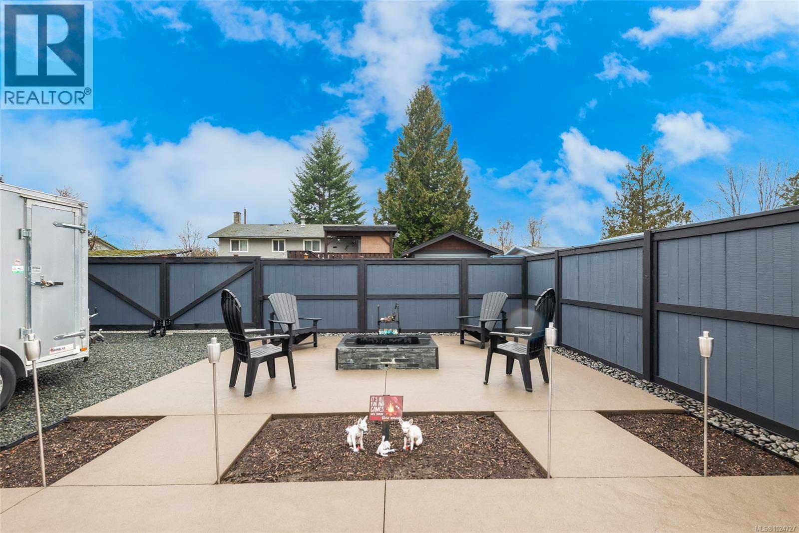 5576 SWALLOW DR - 42