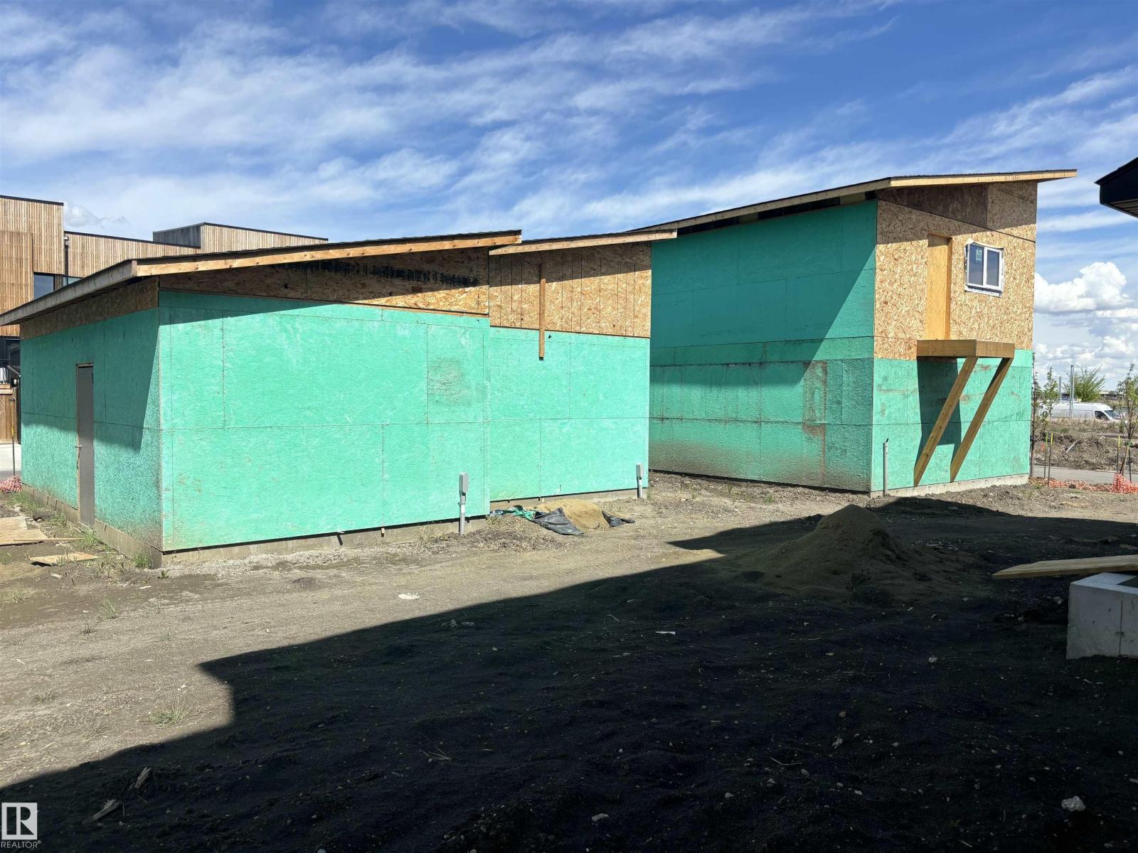 2742 BLATCHFORD RD NW, Edmonton