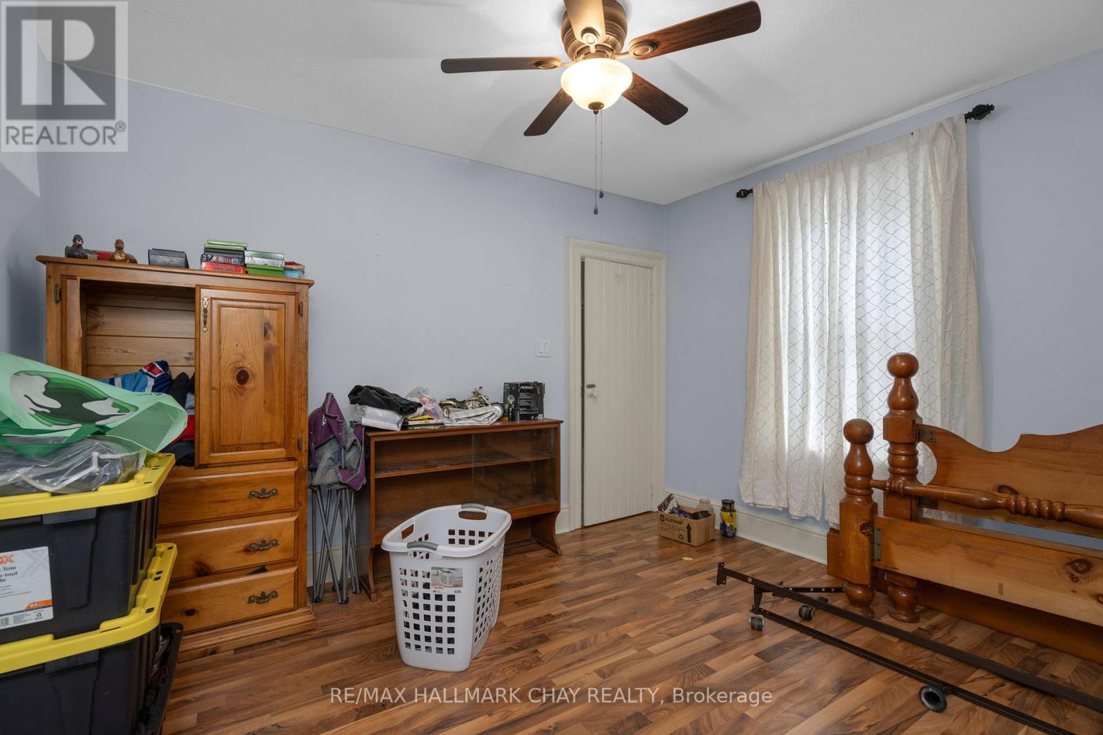 ##1, #2 66 PARKSIDE DRIVE - 28