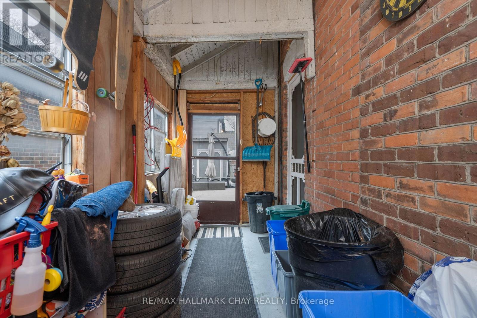 ##1, #2 66 PARKSIDE DRIVE - 30