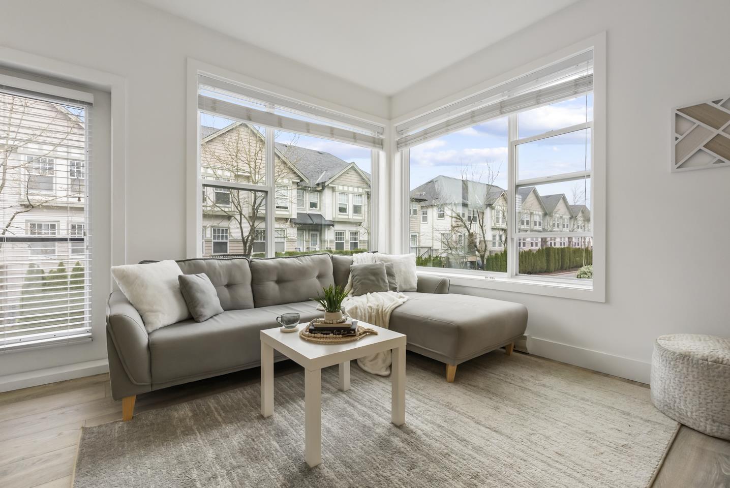 221 15956 86A Avenue - photo 2