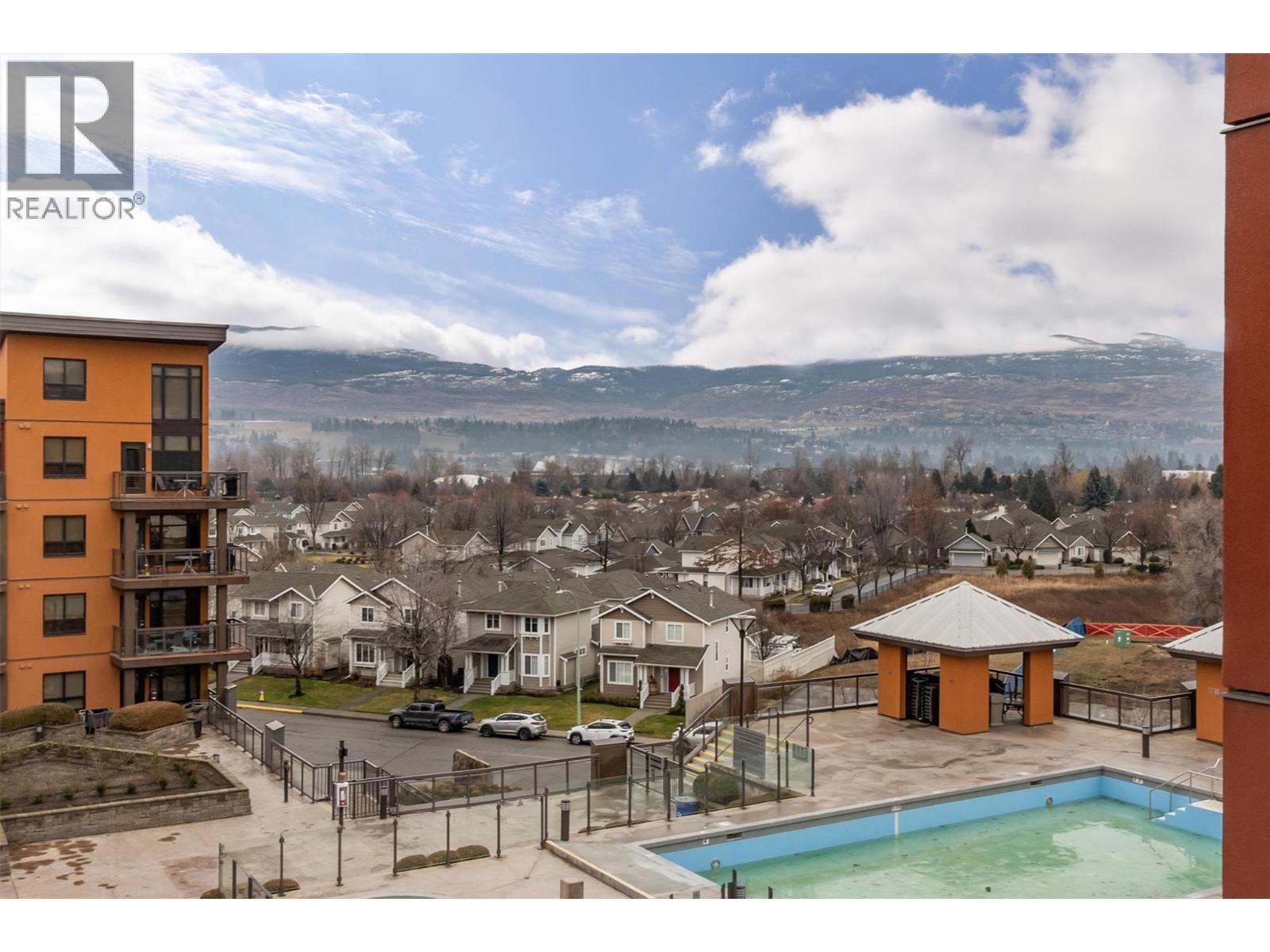 605 654 Cook Road, Kelowna