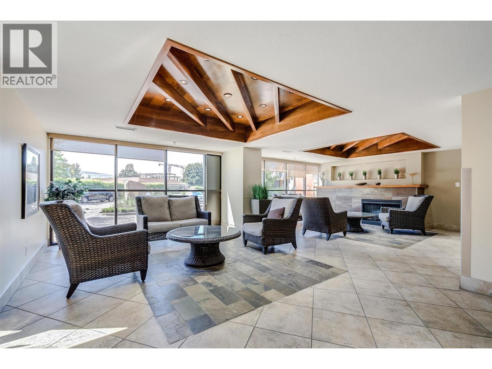 605 654 Cook Road, Kelowna