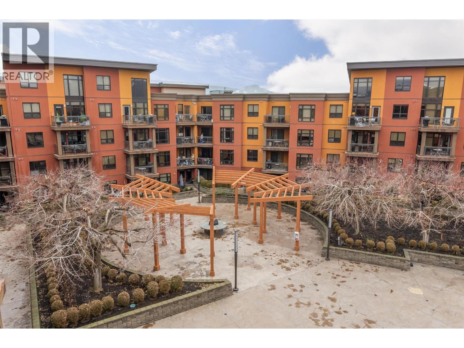 605 654 Cook Road, Kelowna