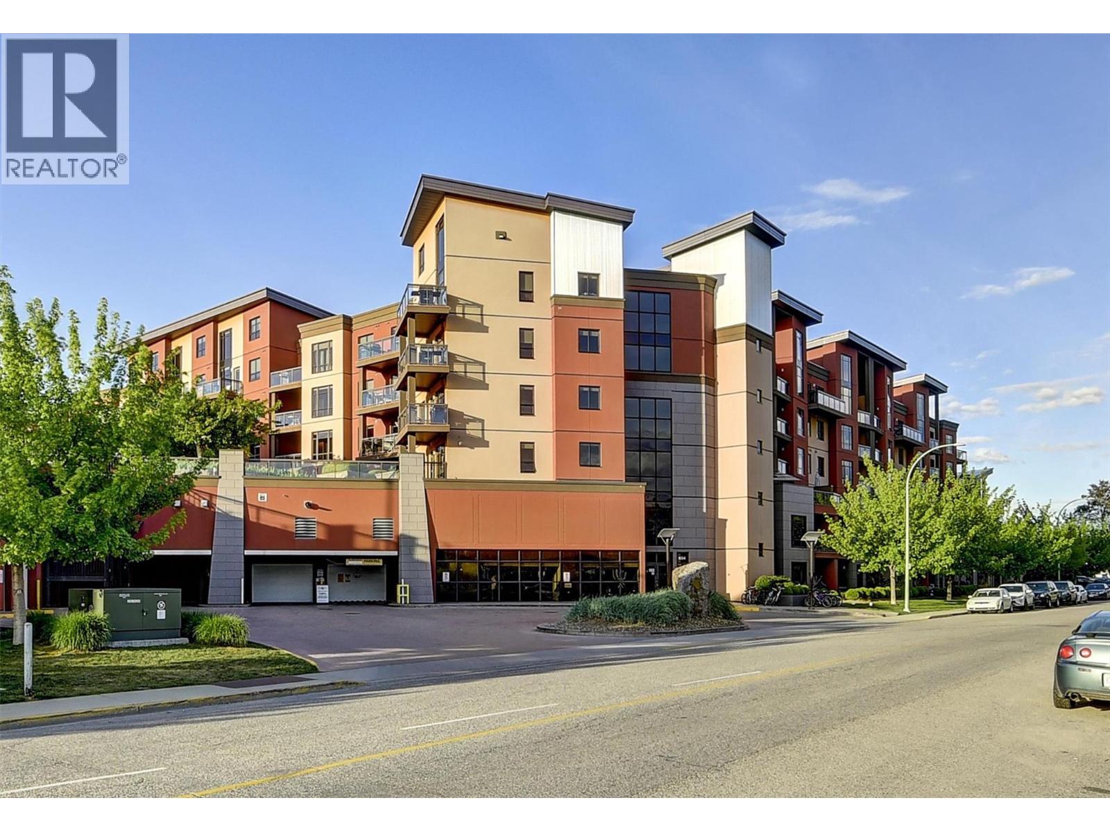 605 654 Cook Road, Kelowna