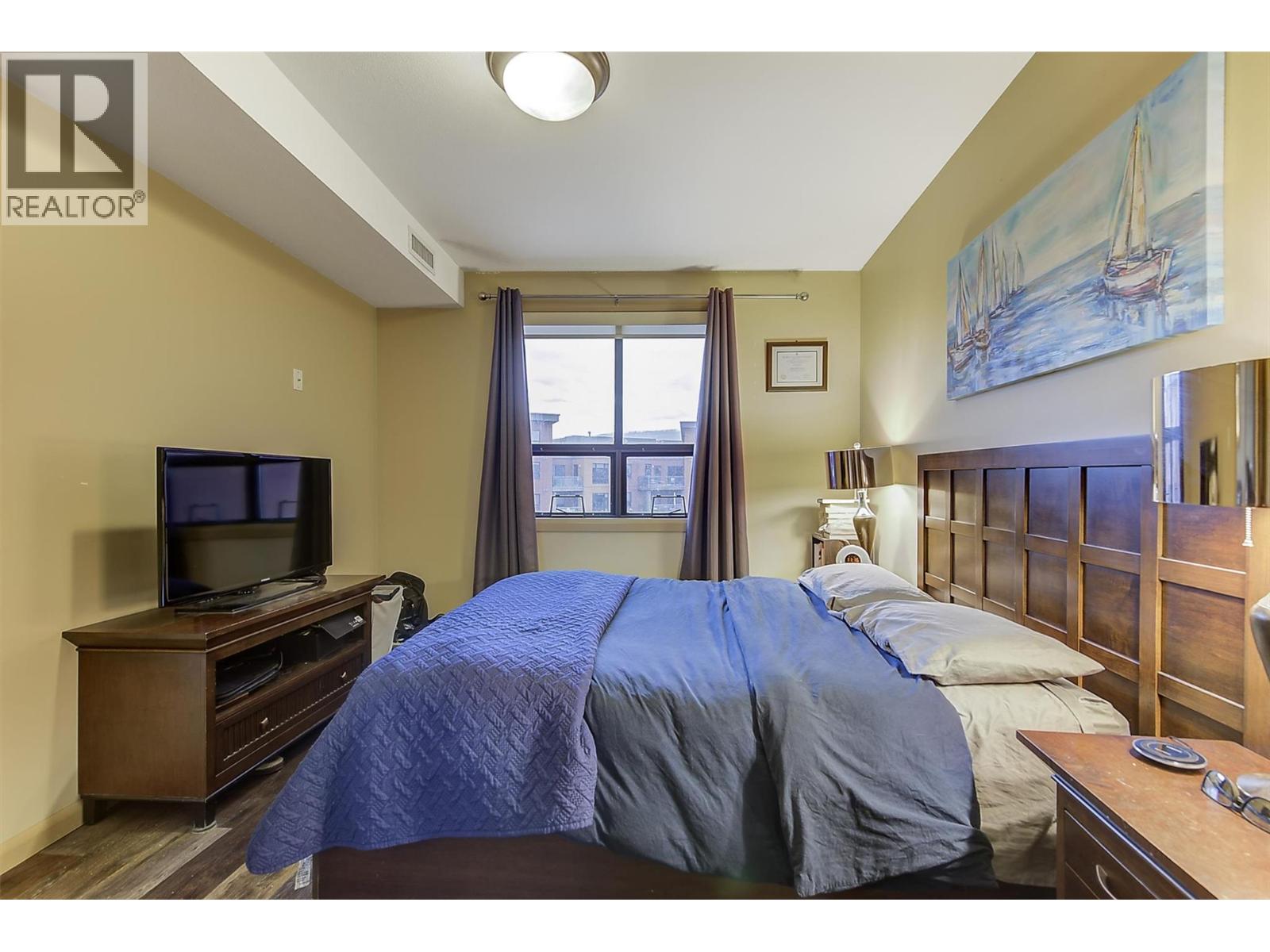 605 654 Cook Road, Kelowna