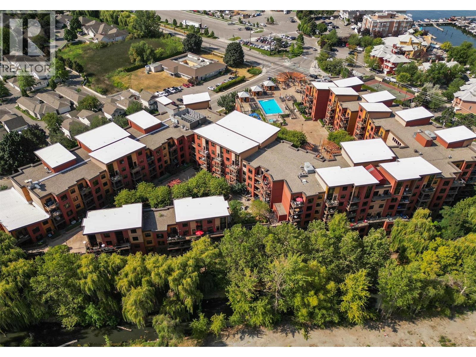 605 654 Cook Road, Kelowna