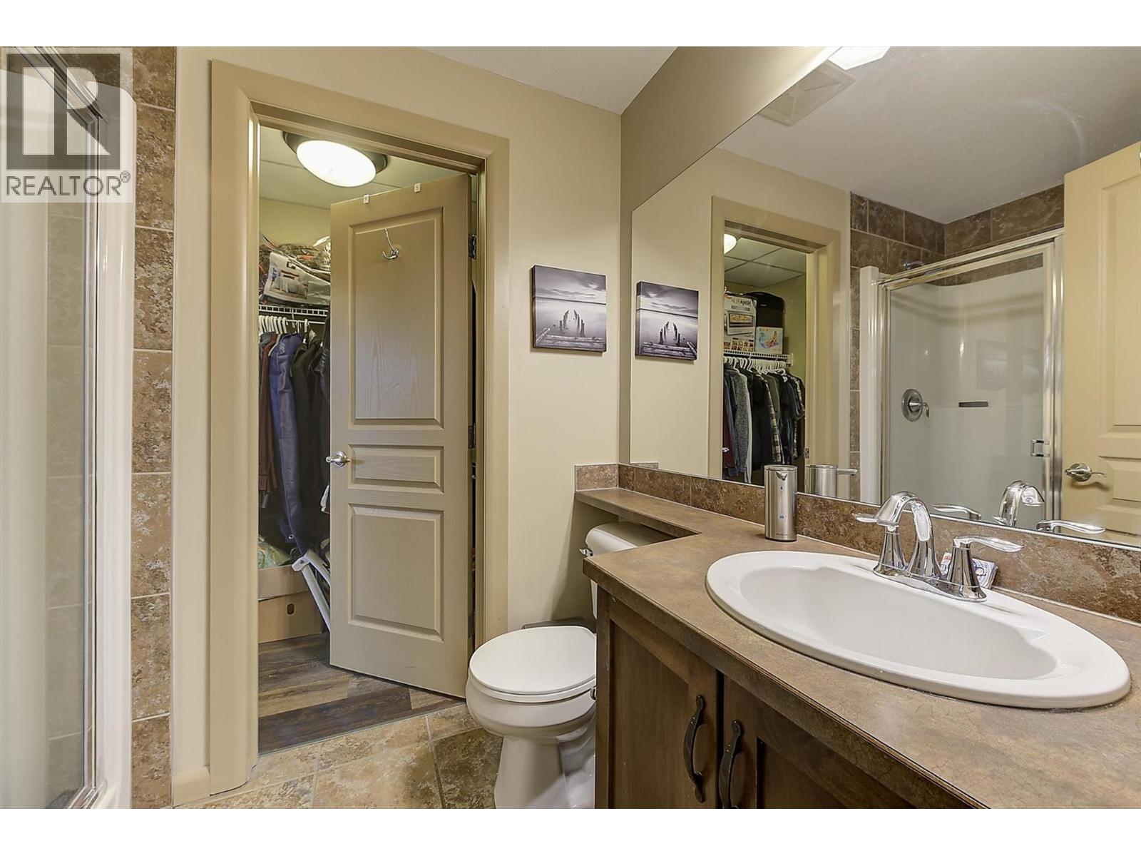 605 654 Cook Road, Kelowna