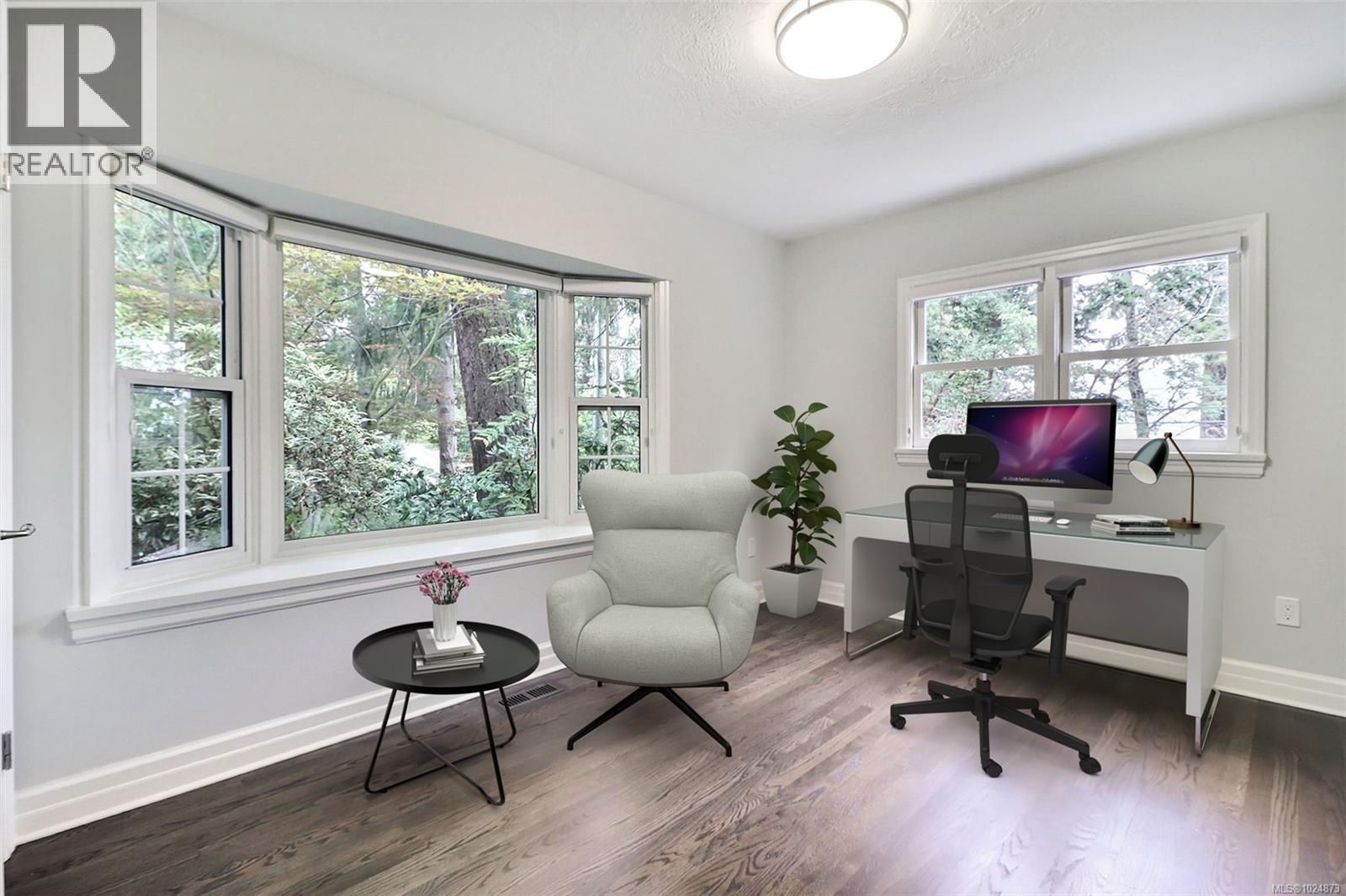 3977 Lexington Ave, Saanich