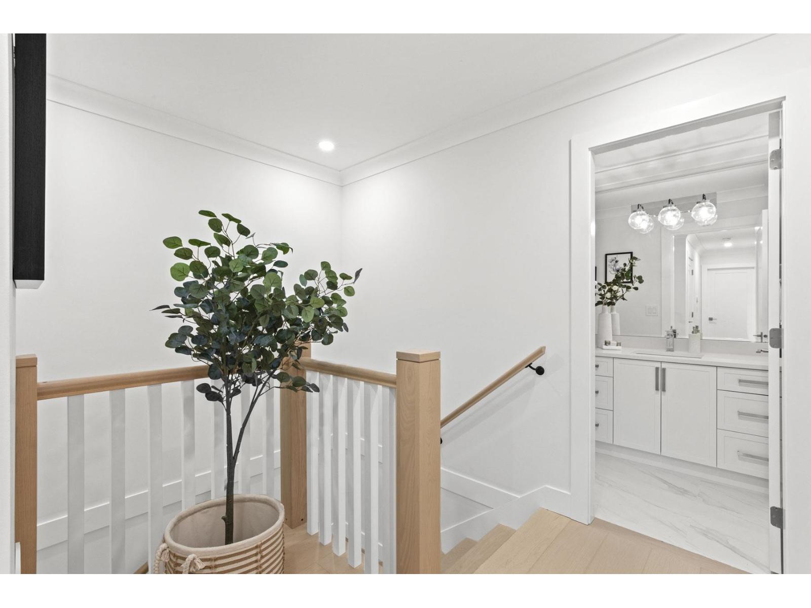 102 16621 18 AVENUE, Surrey