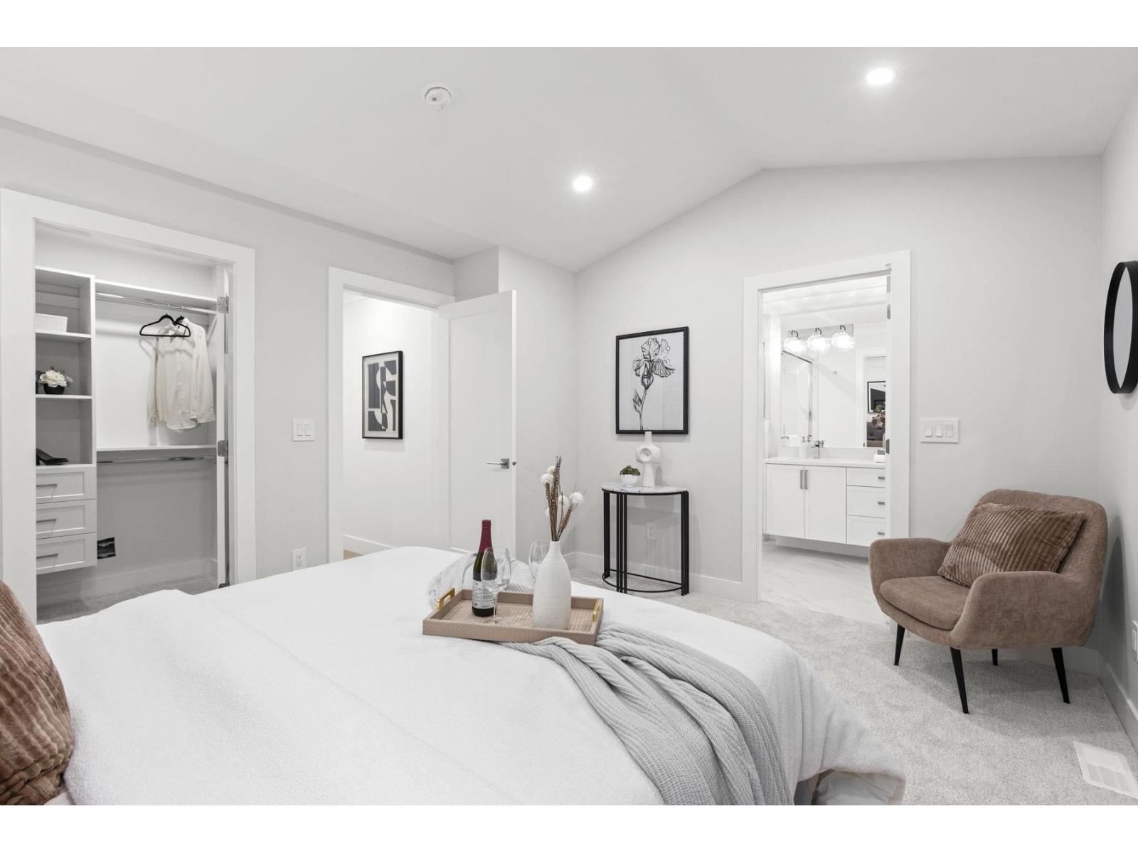 102 16621 18 AVENUE, Surrey