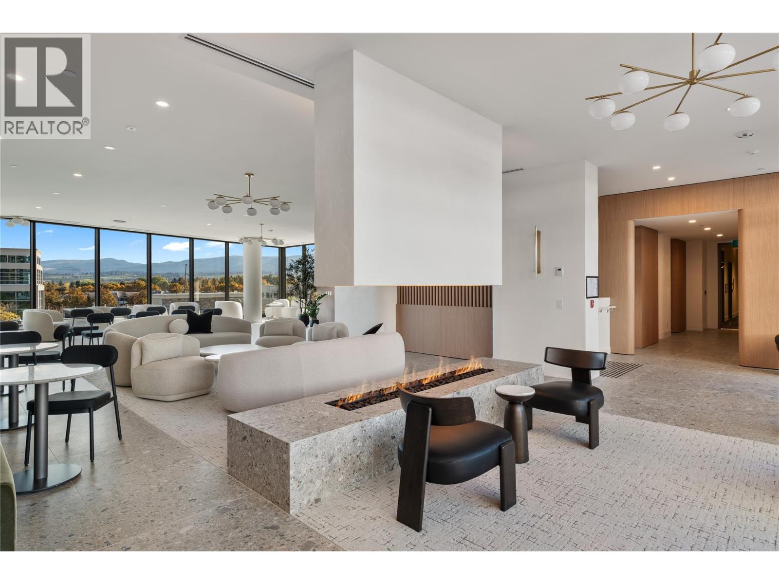 414 3340 Lakeshore Drive, Kelowna