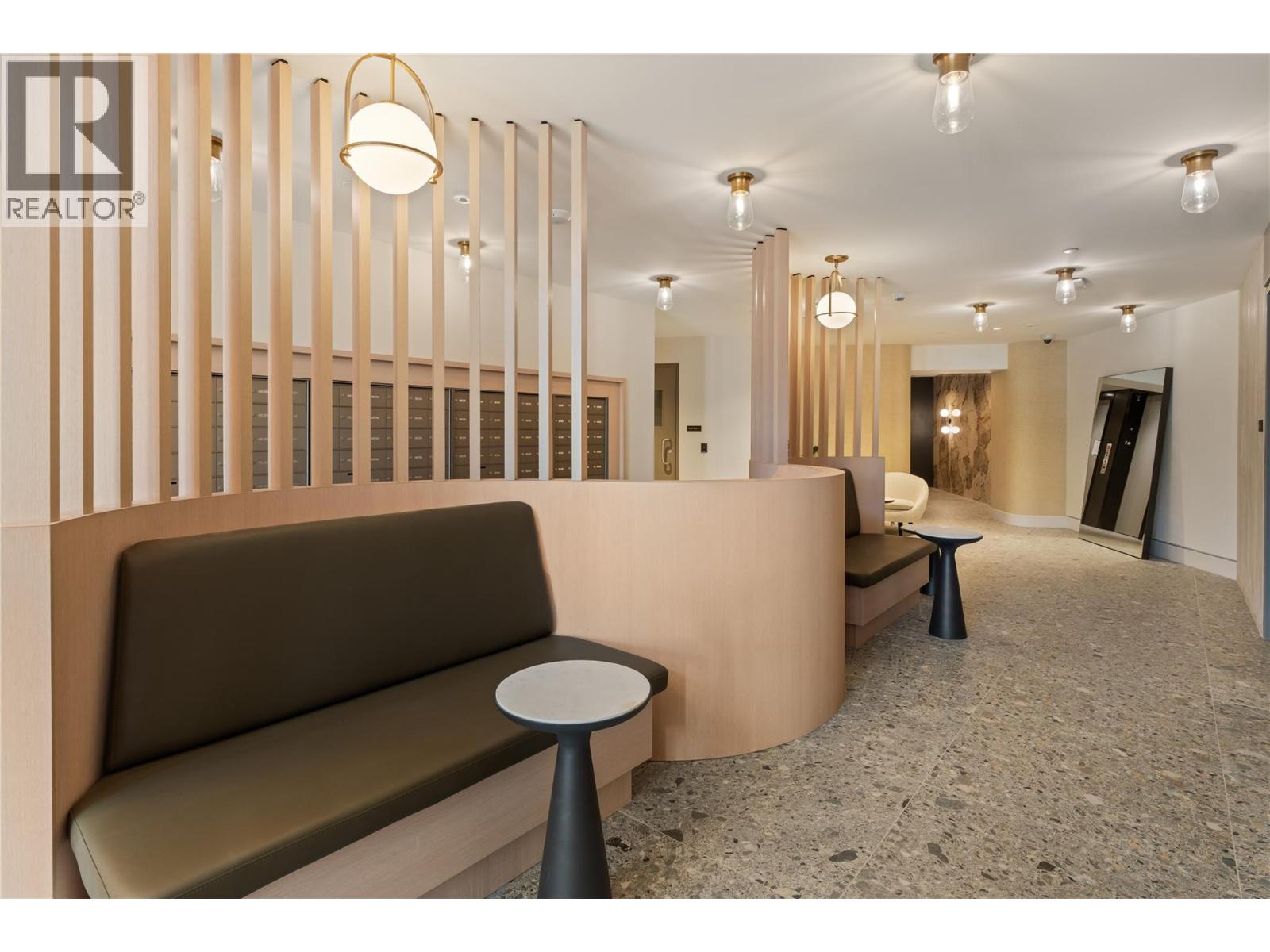 414 3340 Lakeshore Drive, Kelowna