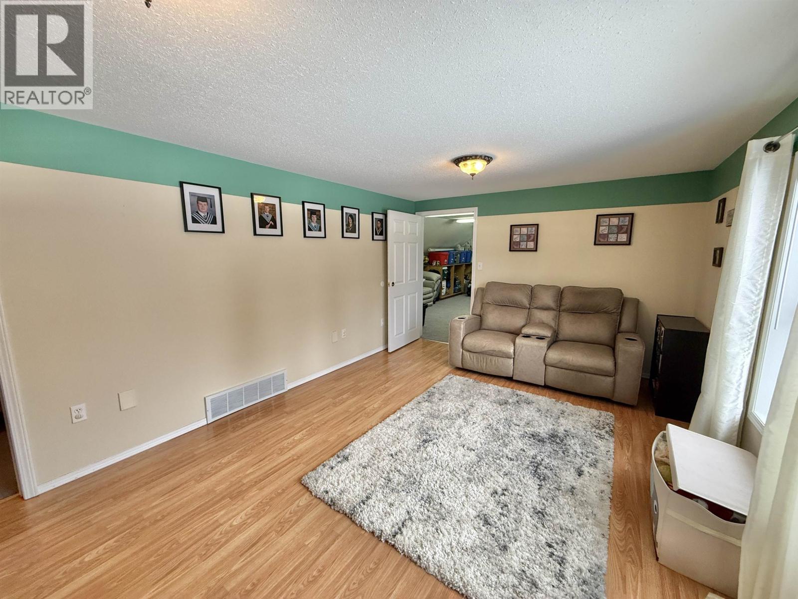 950 LAUREL ROAD, Quesnel