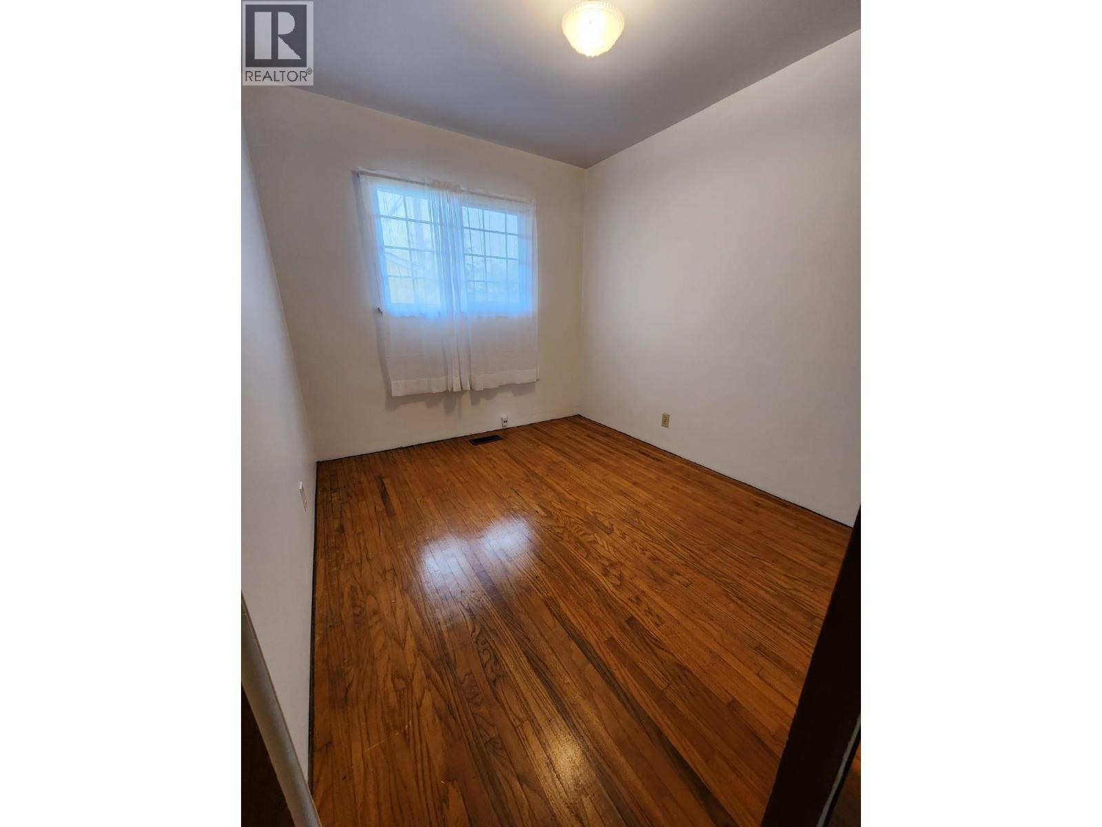 7544 MAIN STREET, Vancouver