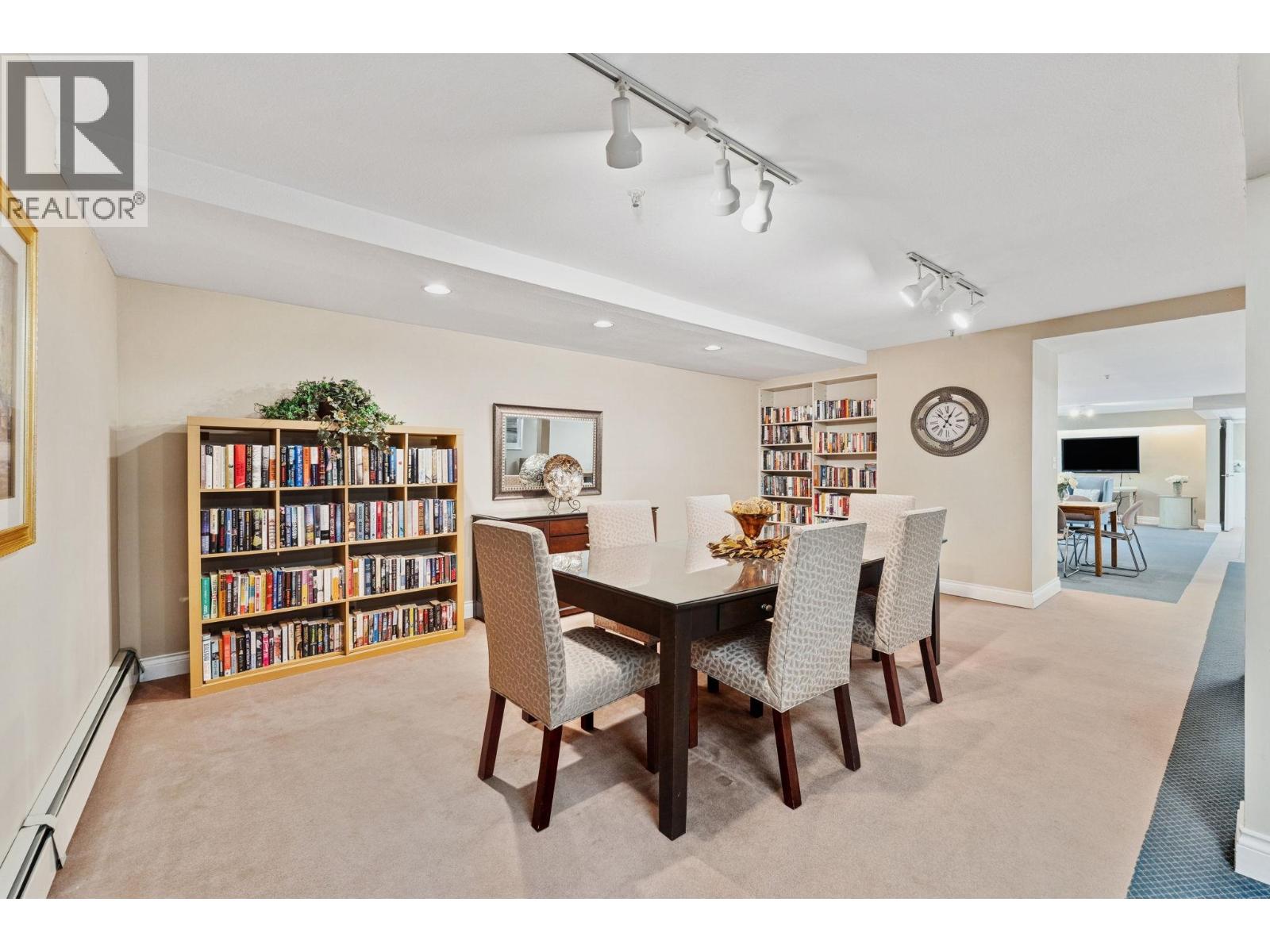 1 2110 MARINE DRIVE, West Vancouver