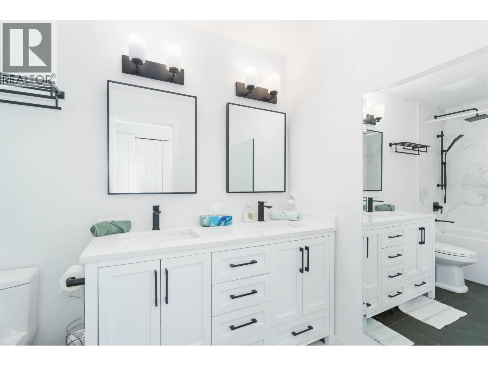 16 795 NOONS CREEK DRIVE, Port Moody