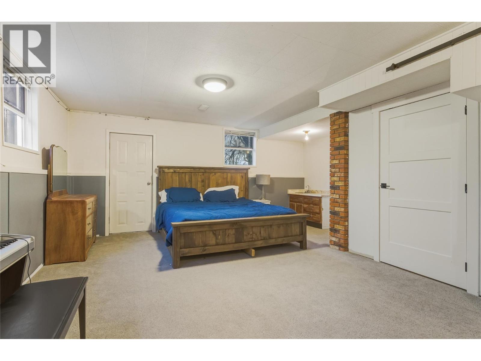 535 TOD MOUNTAIN ROAD - 26