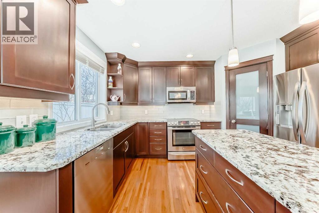 Single Family House for Sale in  Mt Yamnuska Court SE McKenzie Lake Calgary 