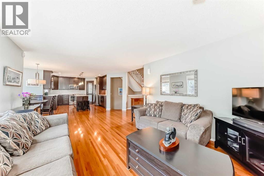 Single Family House for Sale in  Mt Yamnuska Court SE McKenzie Lake Calgary 