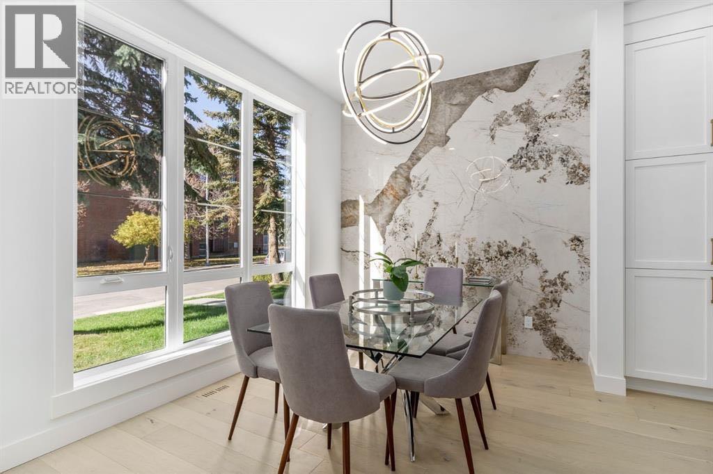 Single Family House for Sale in   Avenue Shaganappi Calgary 