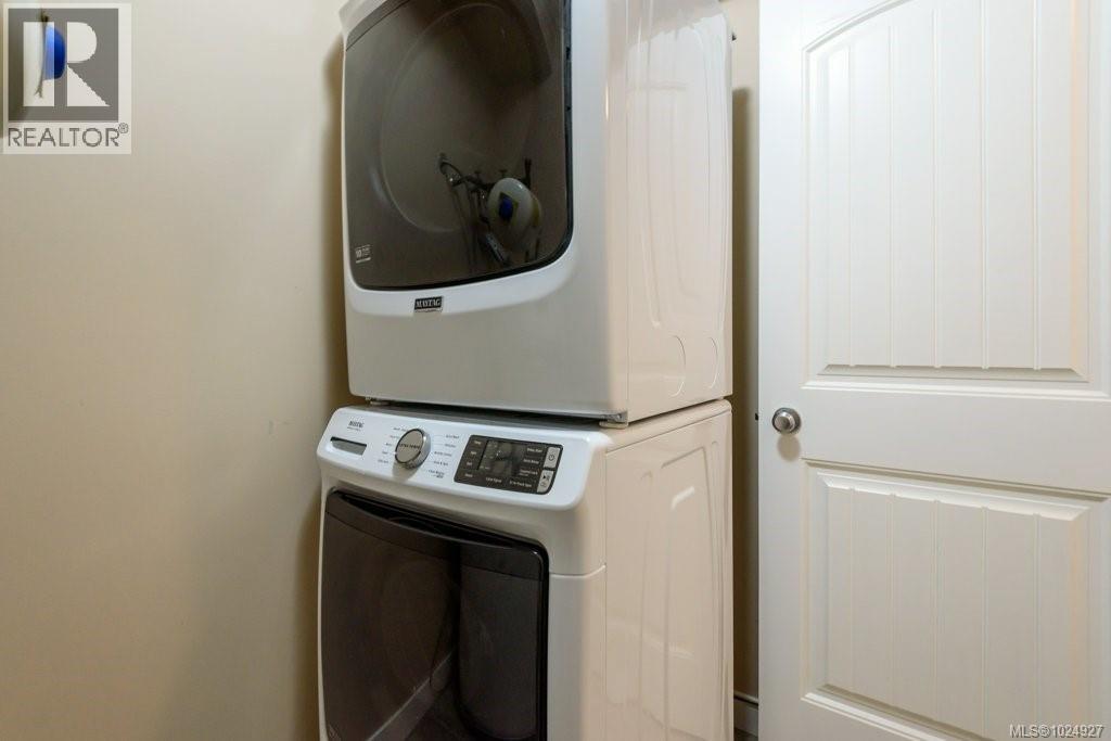 #14 119 20TH ST - 13