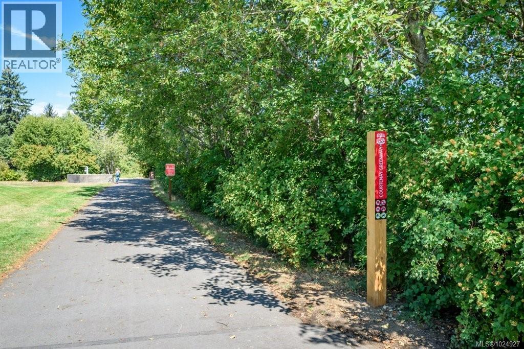 #14 119 20TH ST - 18