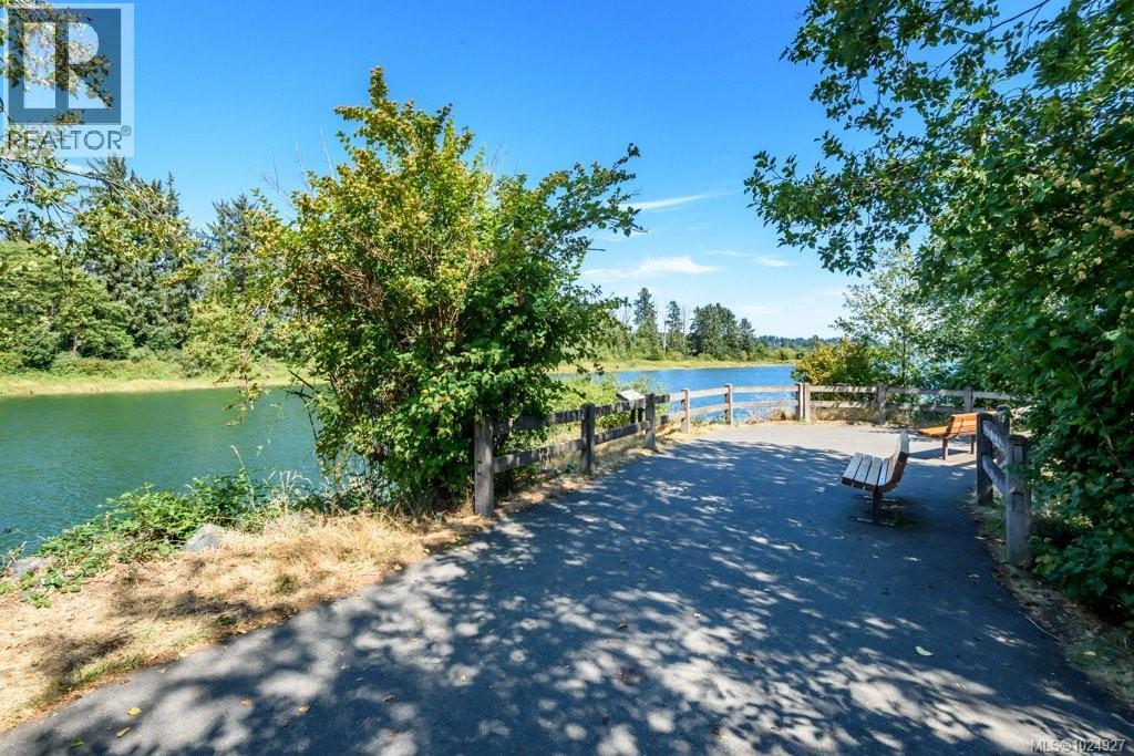 #14 119 20TH ST - 19