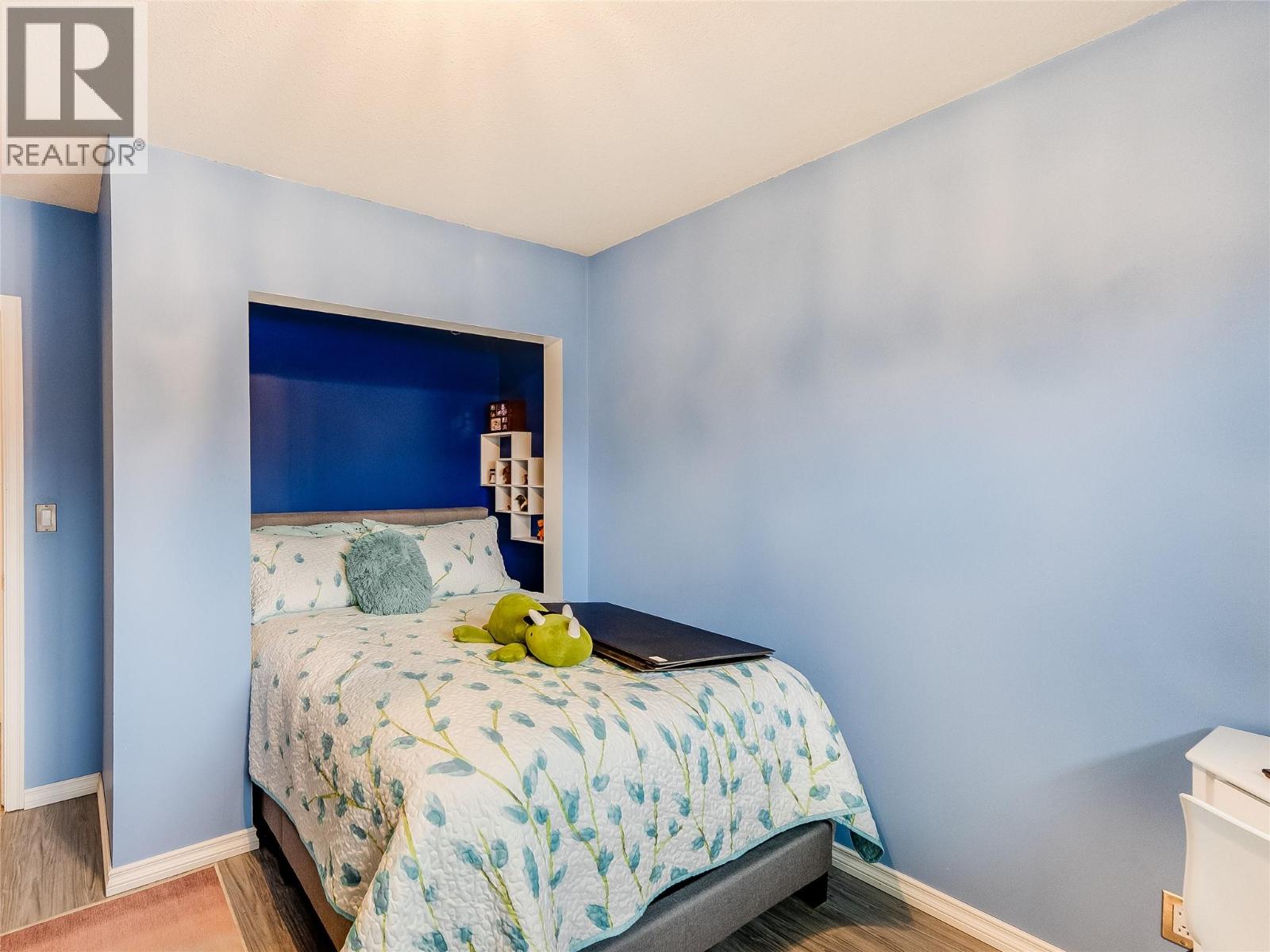 550 6th Avenue, Castlegar