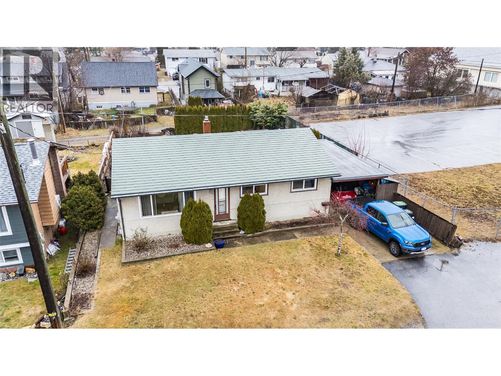 550 6th Avenue, Castlegar