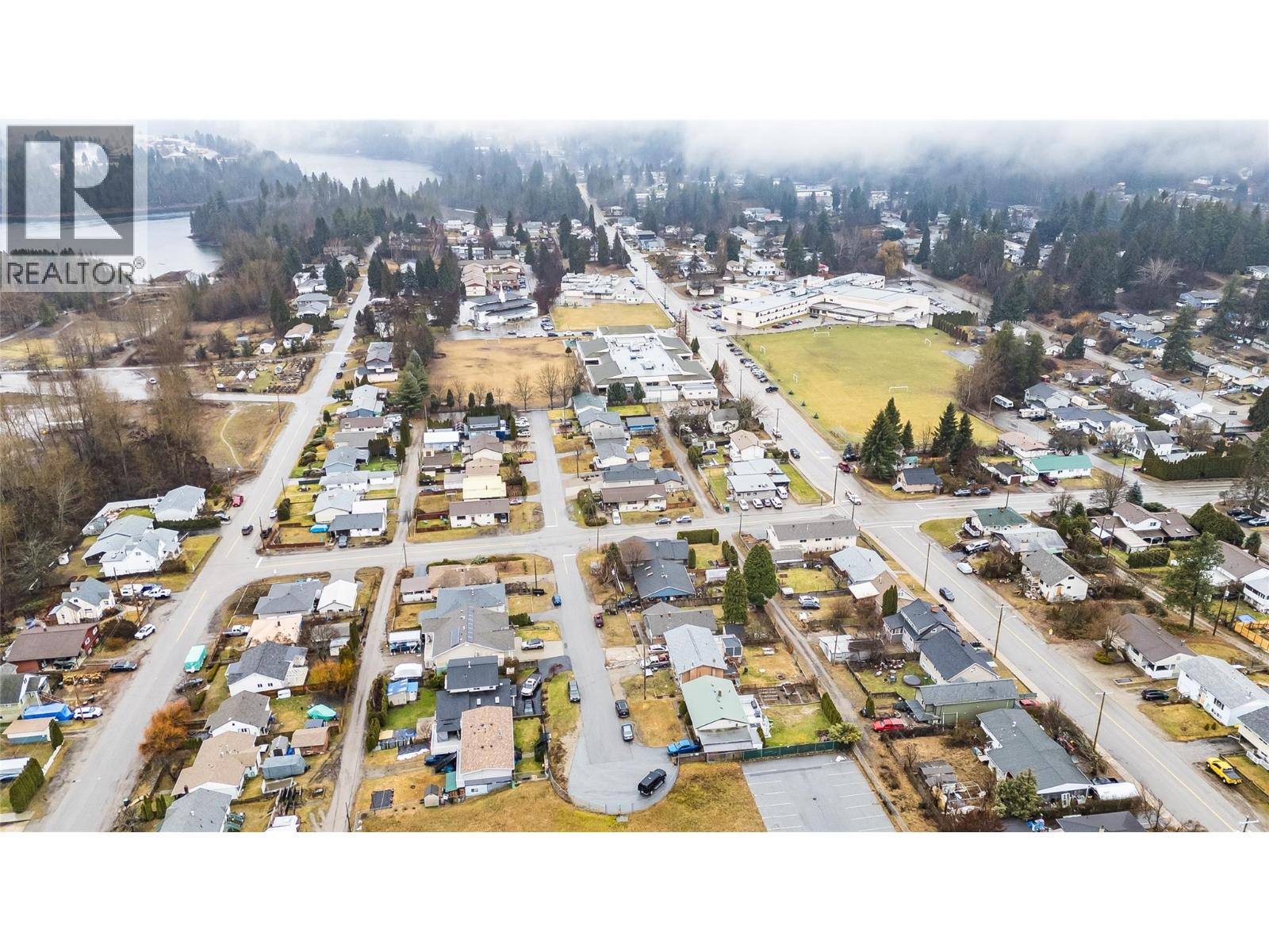 550 6th Avenue, Castlegar