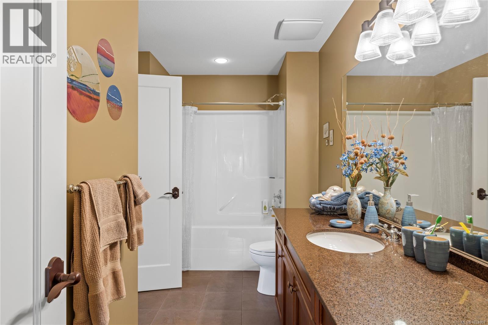 649 Eaglewood Crt, Qualicum Beach