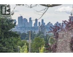 560 Springer Avenue, Burnaby, BC V5B3K7 Photo 10