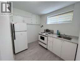 560 Springer Avenue, Burnaby, BC V5B3K7 Photo 6