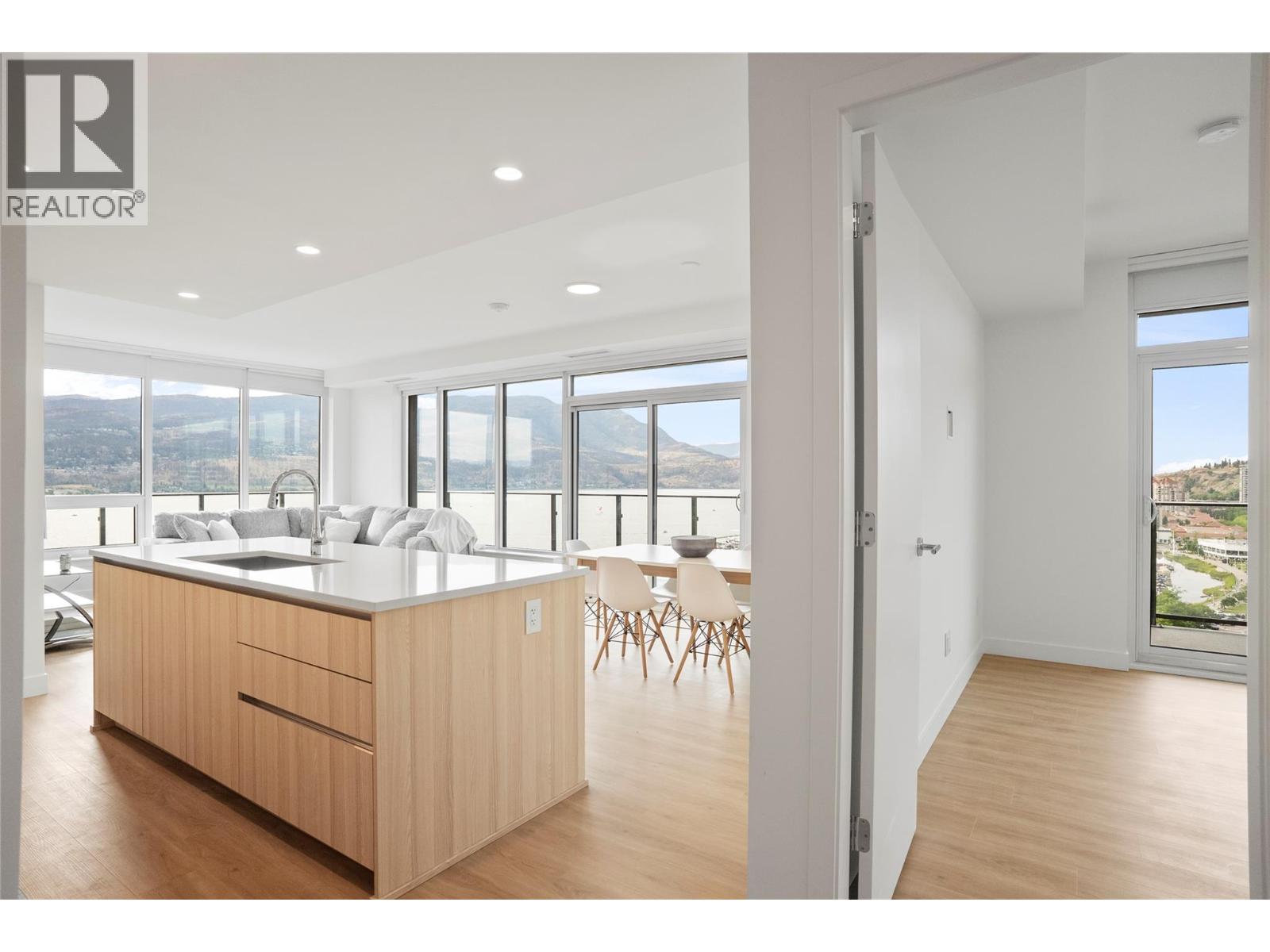 1408 238 Leon Avenue, Kelowna