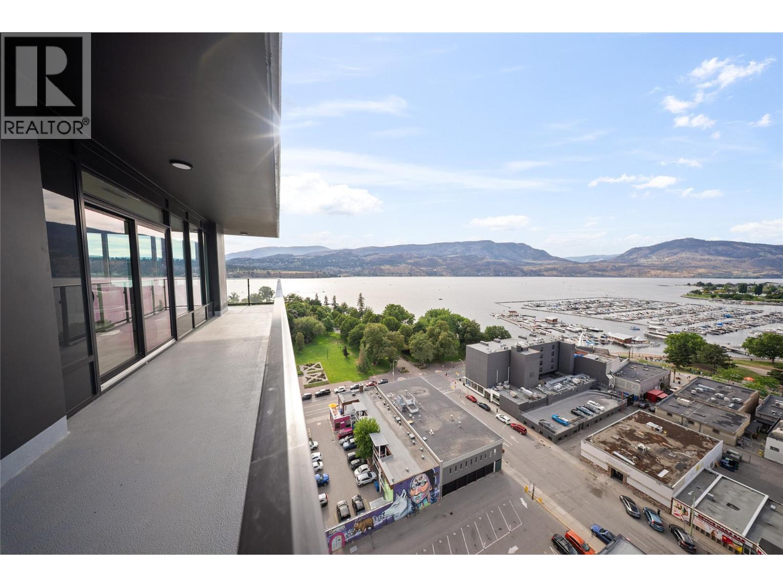 1408 238 Leon Avenue, Kelowna