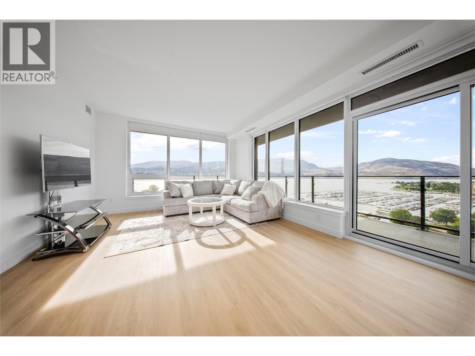 1408 238 Leon Avenue, Kelowna