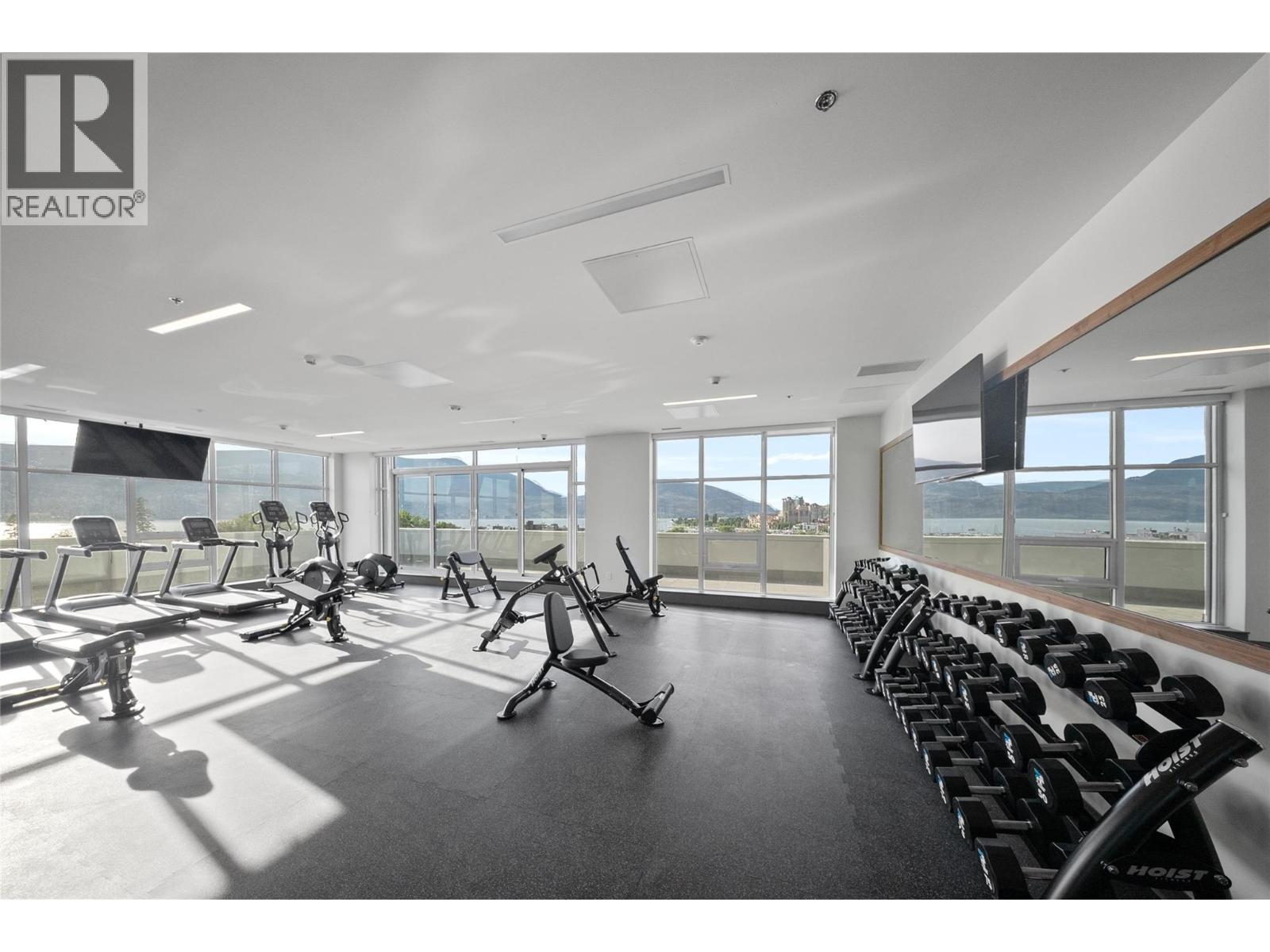 1408 238 Leon Avenue, Kelowna