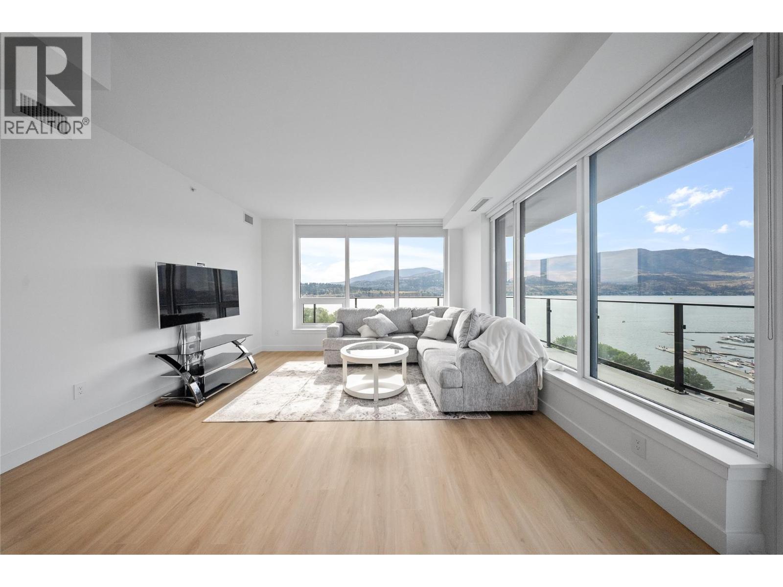 1408 238 Leon Avenue, Kelowna