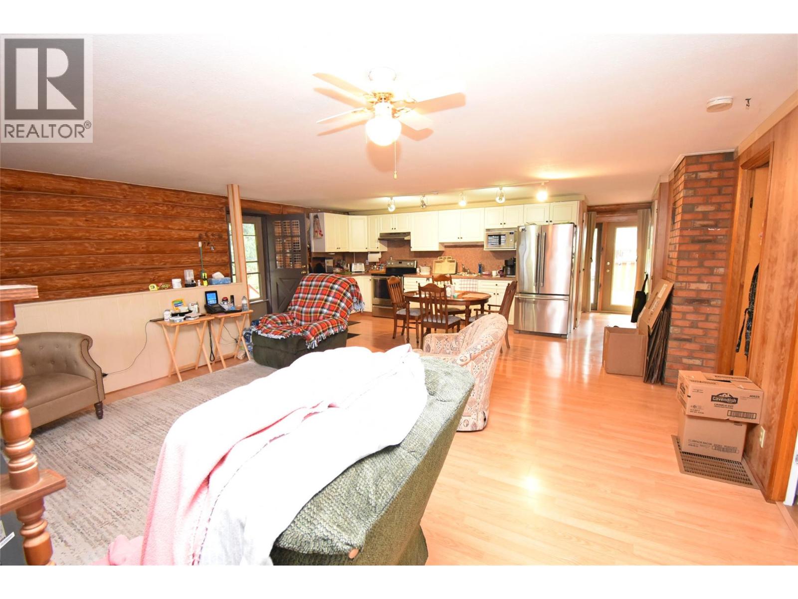 5741 Scott Road, Falkland