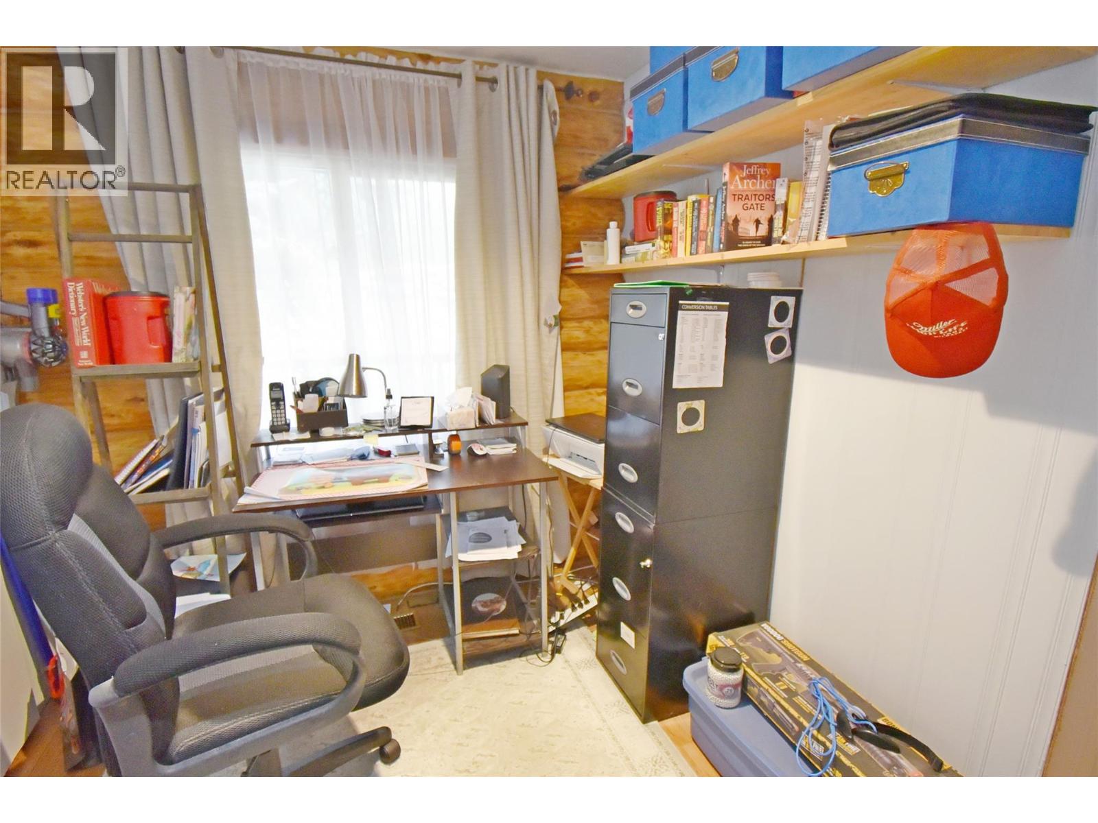 5741 Scott Road, Falkland