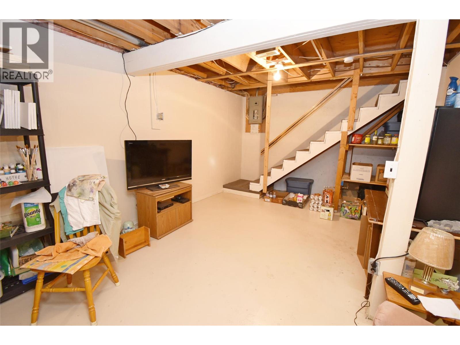 5741 Scott Road, Falkland